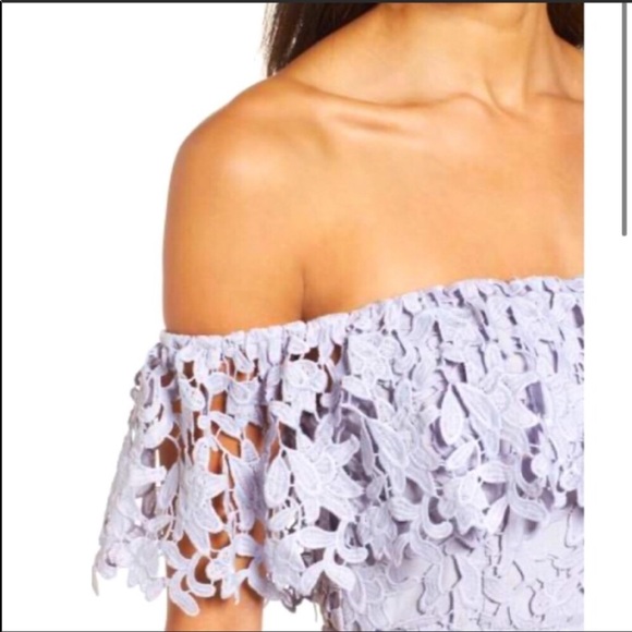 ASTR THE LABEL Off the shoulder lavender dress - Picture 4 of 6
